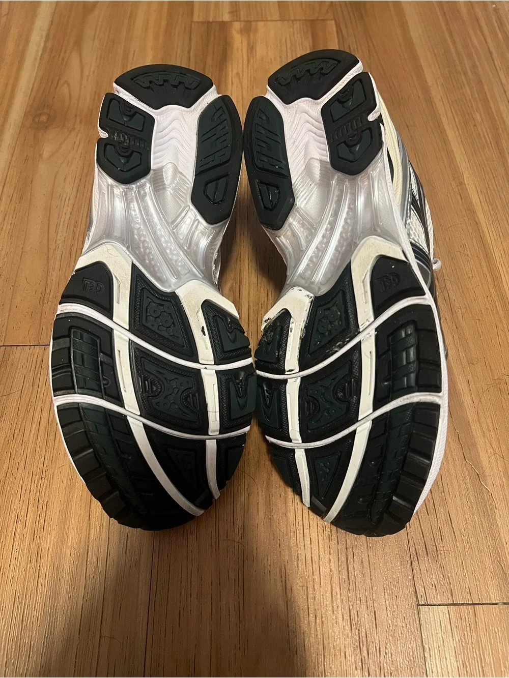ASICS Gel Kayano 14 Cream/Scarab 2024 Men’s US 8.5